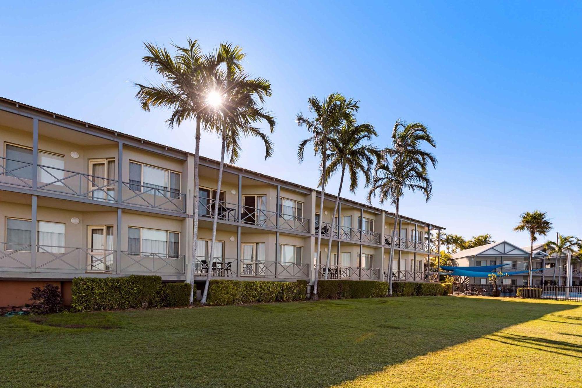 Moonlight Bay Suites Broome Exterior photo