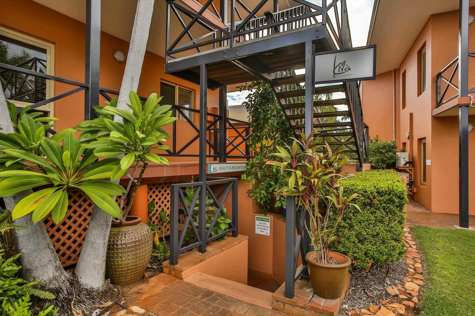 Moonlight Bay Suites Broome Exterior photo